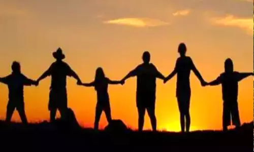 பீக்ஹவர்  மின்கட்டணத்தை ரத்து செய்ய கோரி திருப்பூரில்  4-ந்தேதி  மனித சங்கிலி போராட்டம் -  தொழில்துறை மின்நுகர்வோர் கூட்டமைப்பு அறிவிப்பு