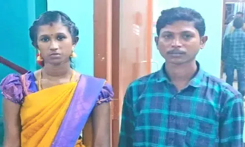 இரணியல் போலீஸ் நிலையத்தில் நர்சிங் கல்லூரி மாணவி காதலனுடன் தஞ்சம்