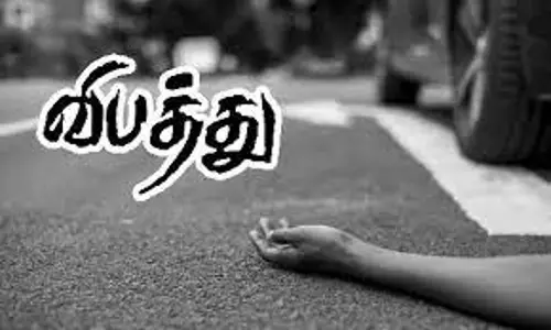 இருசக்கர வாகனம் மோதி மேஸ்திரி சாவு