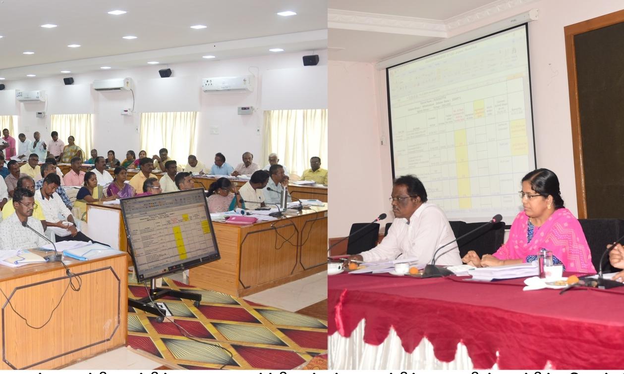 புதுக்கோட்டையில் - ஊரக வளர்ச்சி, ஊராட்சித் துறை திட்டங்கள் குறித்த ஆய்வுக் கூட்டம்