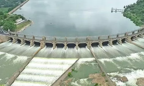 மேட்டூர் அணைக்கு நீர்வரத்து 3 ஆயிரத்து 829 கனஅடியாக குறைந்தது