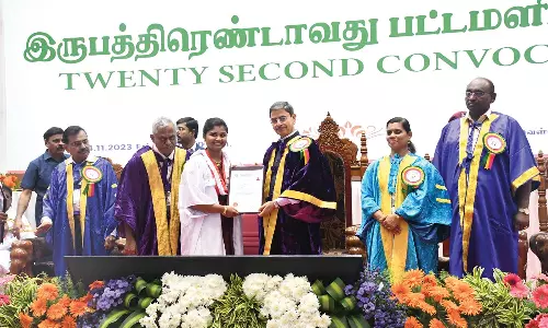 சேலம் பெரியார் பல்கலைக்கழகத்தில் 44,781 மாணவ-மாணவிகளுக்கு பட்டம் வழங்கினார் கவர்னர் ஆர்.என்.ரவி