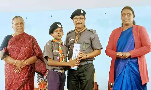 அன்னுசாமி மேனிலை பள்ளியில் சாரண- சாரணியர் பயிற்சி முகாம்