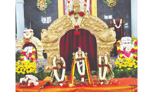 சீனிவாச பெருமாளுக்கு கல்யாண உற்சவம்