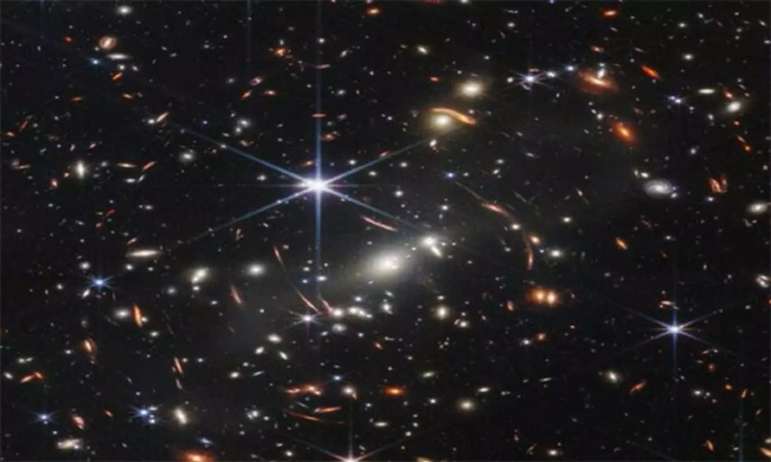 அங்கே வெட்டவெளி தான்..!