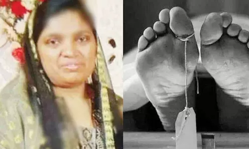 மகன் விபத்தில் இறந்ததால் கேரளாவில் பெண் டாக்டர் தூக்குப்போட்டு தற்கொலை