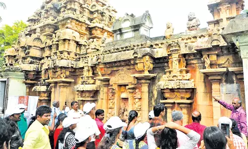 தஞ்சையில், உலக பாரம்பரிய வார சுற்றுலா