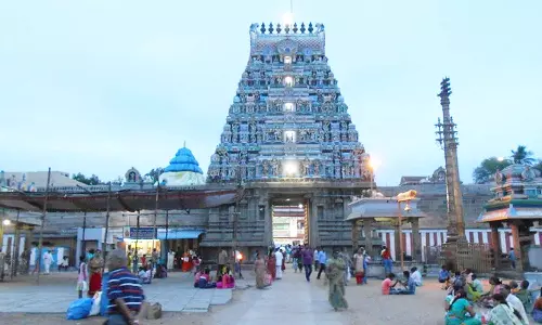 சகல தோஷங்களையும் விரட்டும் சுயம்புலிங்க அபிஷேக தைலம்