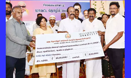 2-வது பெரிய பொருளாதார மாநிலமாக தமிழகம் விளங்கி வருகிறது-அமைச்சர்