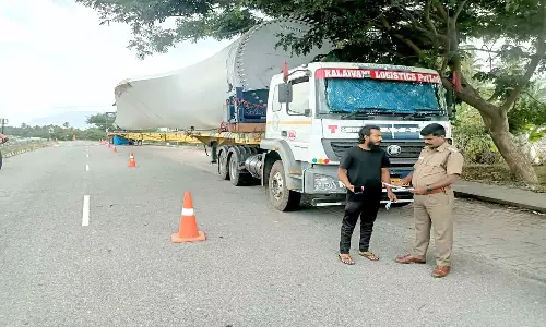 போக்குவரத்து விதி மீறிய வாகனங்களுக்கு ரூ.3 லட்சம் அபராதம்