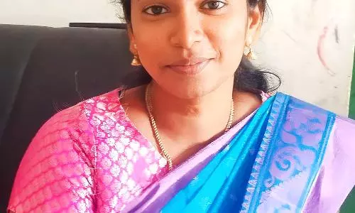 பள்ளி ஆசிரியைக்கு கனவு ஆசிரியர் விருது