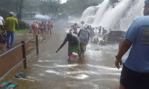 மழை குறைந்ததால் பேச்சிப்பாறை-சிற்றாறு அணைகளில் உபரி நீர் திறப்பு நிறுத்தம்