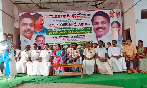 நாகர்கோவில் மாநகர தெற்கு பகுதி அ.தி.மு.க. பூத் முகவர்கள் கூட்டம்