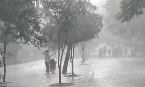 திருப்பூரில் வெளுத்து கட்டிய மழை