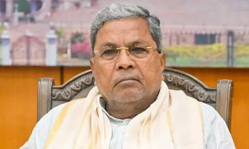 கர்நாடக அரசு விளம்பரங்களுக்கு தடை.. தேர்தல் ஆணையம் நடவடிக்கை.. ஏன் தெரியுமா?