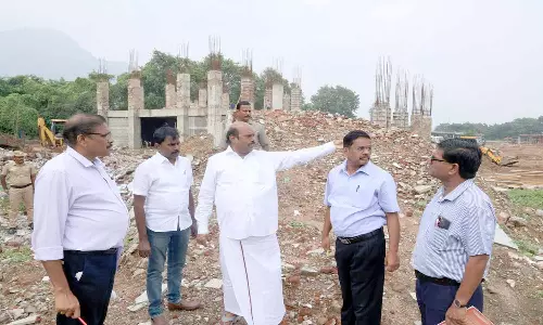 ரூ.30 கோடியில் புதிய பஸ் நிலையம் கட்டுமான பணி