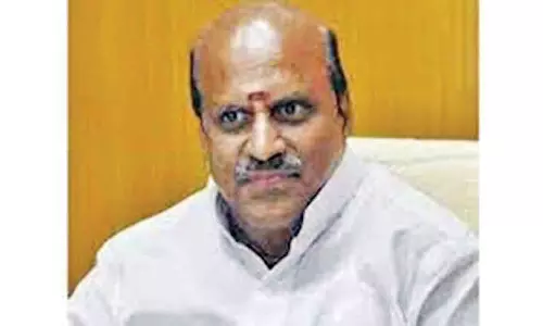 ஊழல் ஆதாரம் இருந்தால் சட்ட நடவடிக்கை எடுக்கலாம்