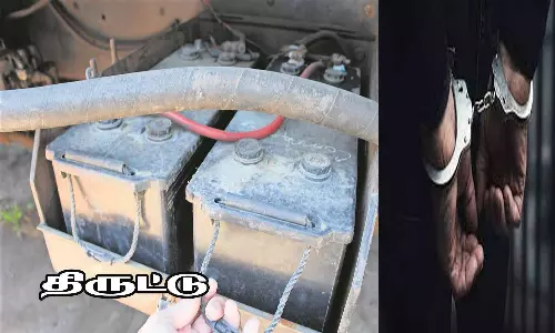 லாரியில் பேட்டரிகளை திருடிய 2 பேர் கைது