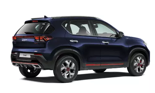 முழுசா மாற்றப்பட்ட 2024 கியா சொனெட் ஃபேஸ்லிஃப்ட் - வெளியீடு எப்போ தெரியுமா?