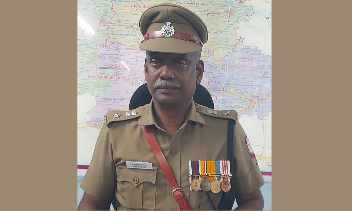 கள்ளக்குறிச்சி போலீஸ் சூப்பிரண்டு மோகன்ராஜ் விருப்ப ஓய்வு