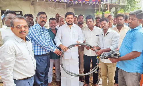 புதைவிட கேபிள் அமைக்கும் பணி-பிரகாஷ்குமார் எம்.எல்.ஏ. தொடங்கி வைத்தார்