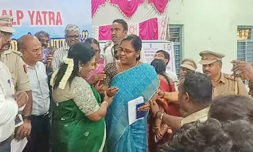 ரேஷன் கடைகளை திறப்பது எப்போது?