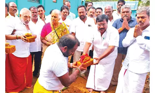 ஸ்ரீ  குழந்தைமுத்து மாரியம்மன் கோவில் திருப்பணி