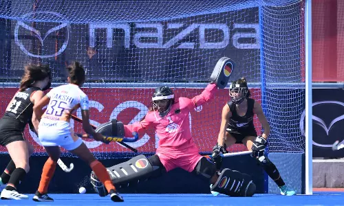 ஜூனியர் பெண்கள் உலகக் கோப்பை ஹாக்கி: ஜெர்மனியிடம் போராடி தோற்றது இந்தியா