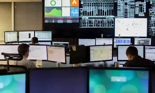 மிச்சாங் புயல்... செங்கல்பட்டு, திருவள்ளூர் மாவட்ட அவசர கட்டுப்பாட்டு மைய எண்கள் அறிவிப்பு