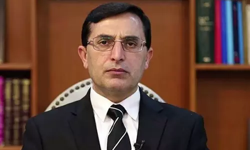 பாகிஸ்தான் தெஹ்ரிக் இ-இன்சாப் கட்சிக்கு புதிய தலைவர் நியமனம்