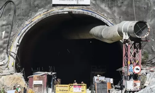 சுரங்கம் 20 முறை இடிந்துள்ளது: கட்டுமான நிறுவன இயக்குனர் தகவல்