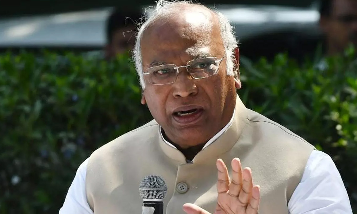 டிச.6-ந்தேதி இந்தியா கூட்டணி கட்சிகள் ஆலோசனை கூட்டம்: கார்கே அழைப்பு