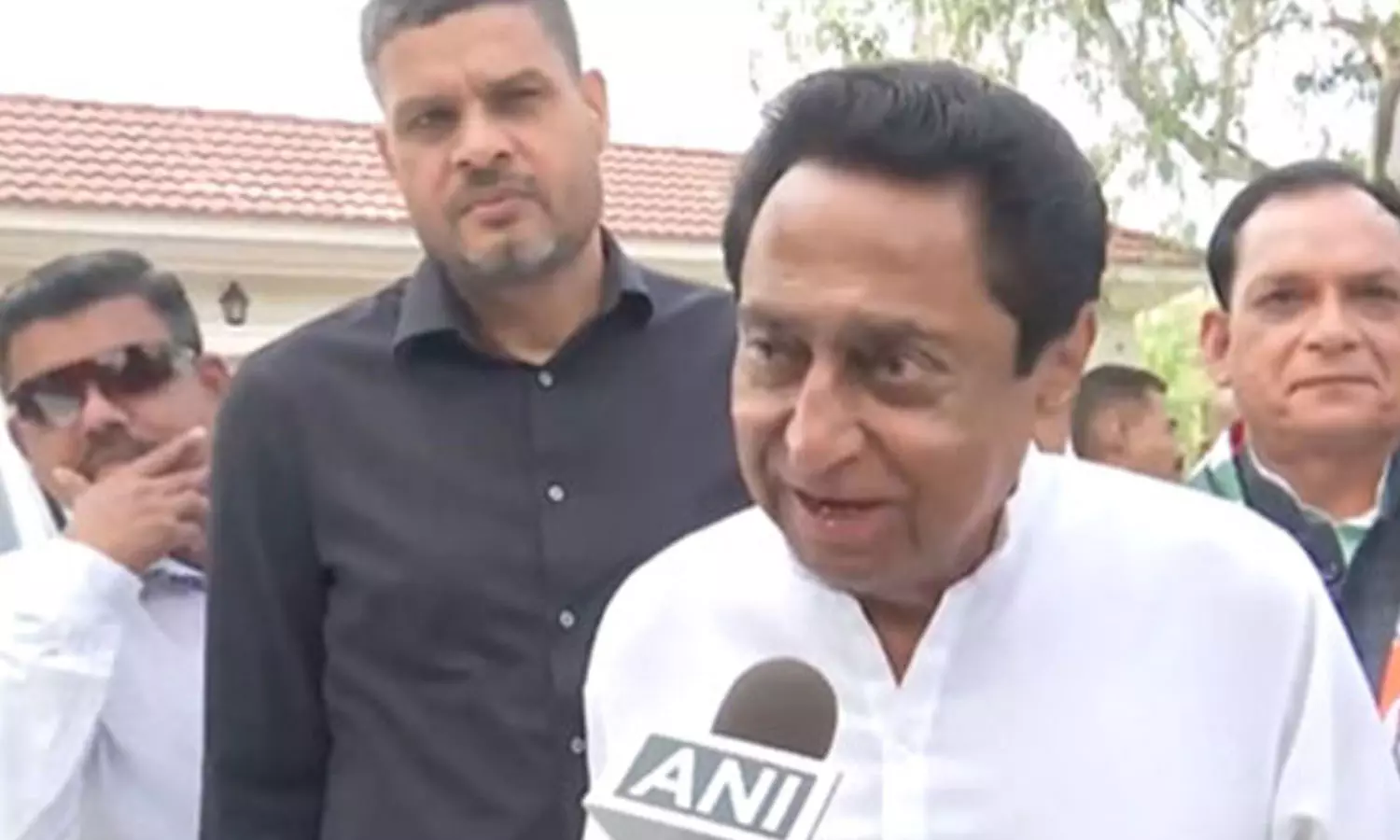 மத்திய பிரதேச தேர்தல்: மாநில காங்கிரஸ் தலைவரும்,... ... ம.பி., ராஜஸ்தான், சத்தீஸ்கரில் பாஜக ஆட்சி- தெலுங்கானாவில் காங்கிரஸ் ஆட்சி: லைவ் அப்டேட்ஸ் மத்திய பிரதேச தேர்தல்: மாநில காங்கிரஸ் தலைவரும்,... ... ம.பி., ராஜஸ்தான், சத்தீஸ்கரில் பாஜக ஆட்சி- தெலுங்கானாவில் காங்கிரஸ் ஆட்சி: லைவ் அப்டேட்ஸ்