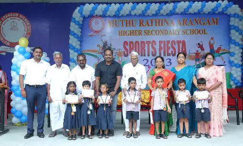 முத்துரத்தினம் அரங்கம் மேல்நிலைப் பள்ளியில்  விளையாட்டு தின விழா