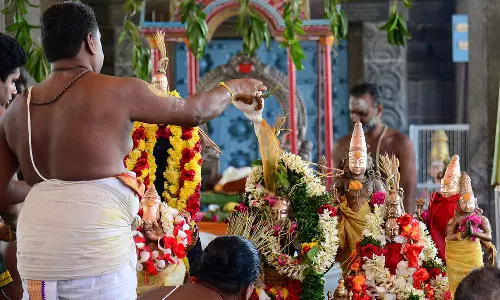 ஆன்மிகம்: இன்றைய முக்கிய நிகழ்வுகள் மற்றும் பஞ்சாங்கம்