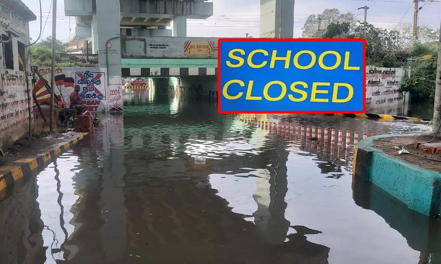 சென்னை உள்ளிட்ட 4 மாவட்டங்களில் நாளை பள்ளி, கல்லூரிகளுக்கு விடுமுறை சென்னை உள்ளிட்ட 4 மாவட்டங்களில் நாளை பள்ளி, கல்லூரிகளுக்கு விடுமுறை