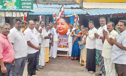 அ.ம.மு.க. சார்பில் ஜெயலலிதா நினைவு தினம் அனுசரிப்பு