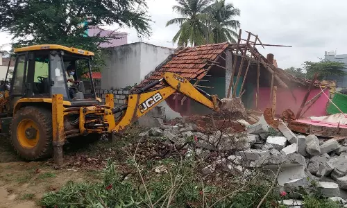 ரூ.5 கோடி மதிப்பிலான ஆக்கிரமிப்பு நிலம் மீட்பு