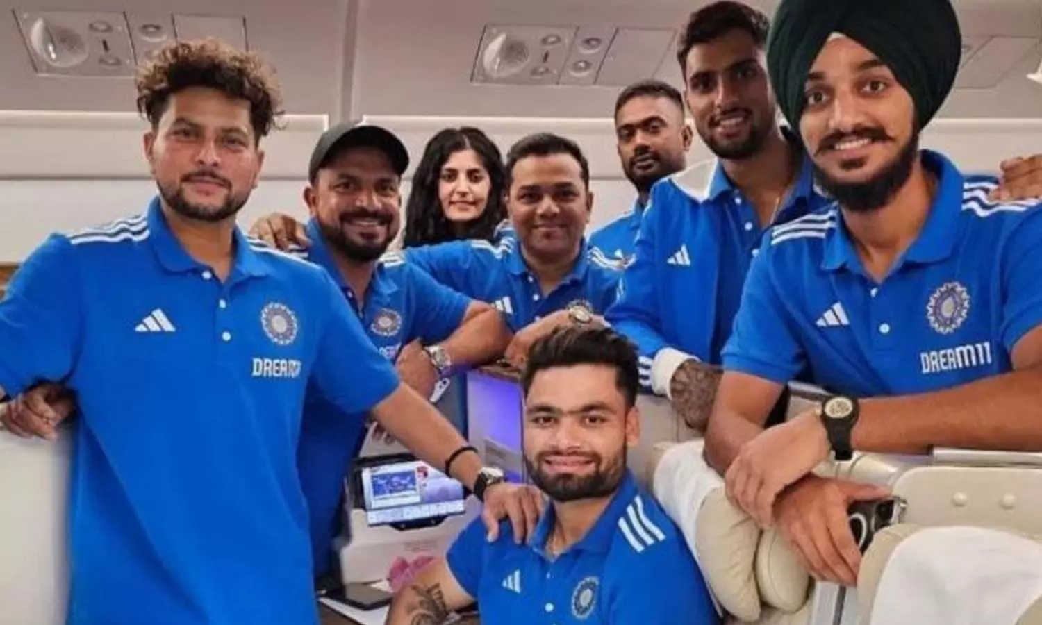 மூன்று 20 ஓவர், 3 ஒருநாள் போட்டி, 3 டெஸ்டில் விளையாட இந்திய அணி இன்று தென் ஆப்பிரிக்கா பயணம்