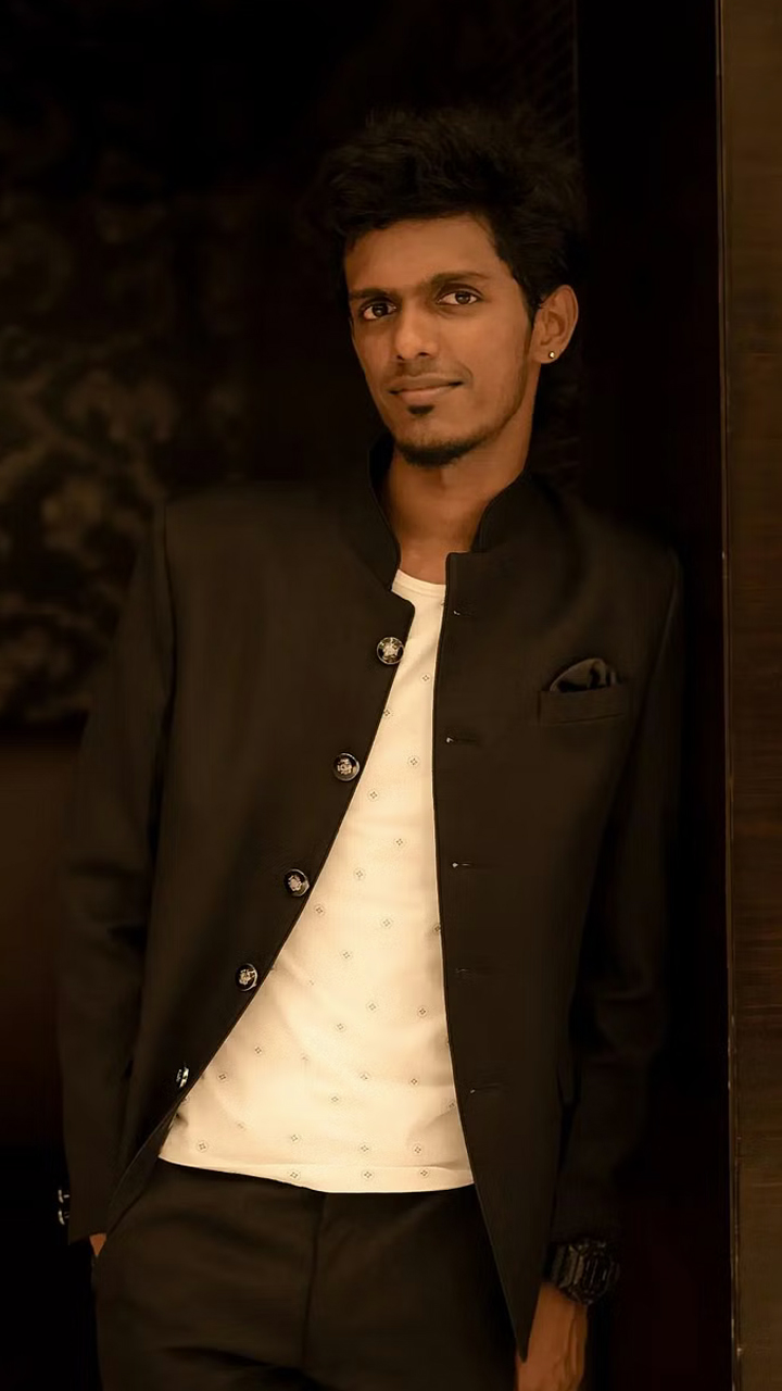 ரூபாய் 2 லட்சத்தை மக்களுக்காக வழங்கிய பாலா