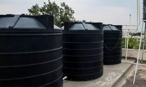 குடிநீர் தொட்டியை சுத்தம் செய்ய..