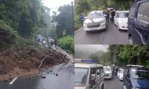 குன்னூர்-மேட்டுப்பாளையம் மலைப்பாதையில் மண்சரிவு: மத்திய மந்திரி எல்.முருகன் வாகனம் 1½ மணி நேரம் காத்திருப்பு