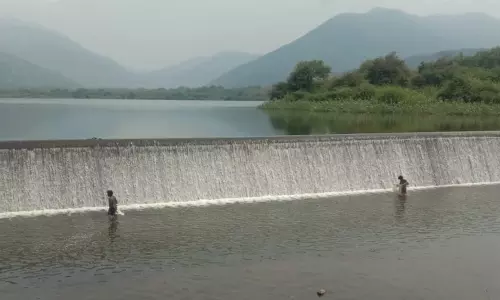 குண்டேரிப்பள்ளம் அணையின் நீர்மட்டம் ஒரே நாளில் 3 அடி உயர்ந்தது