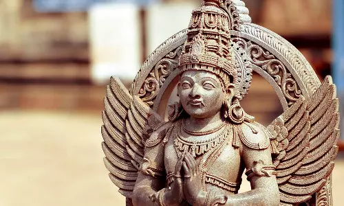 லட்சுமி கடாட்சம் பெற அஷ்டமி ததியில் கருடனை தரிசியுங்கள்