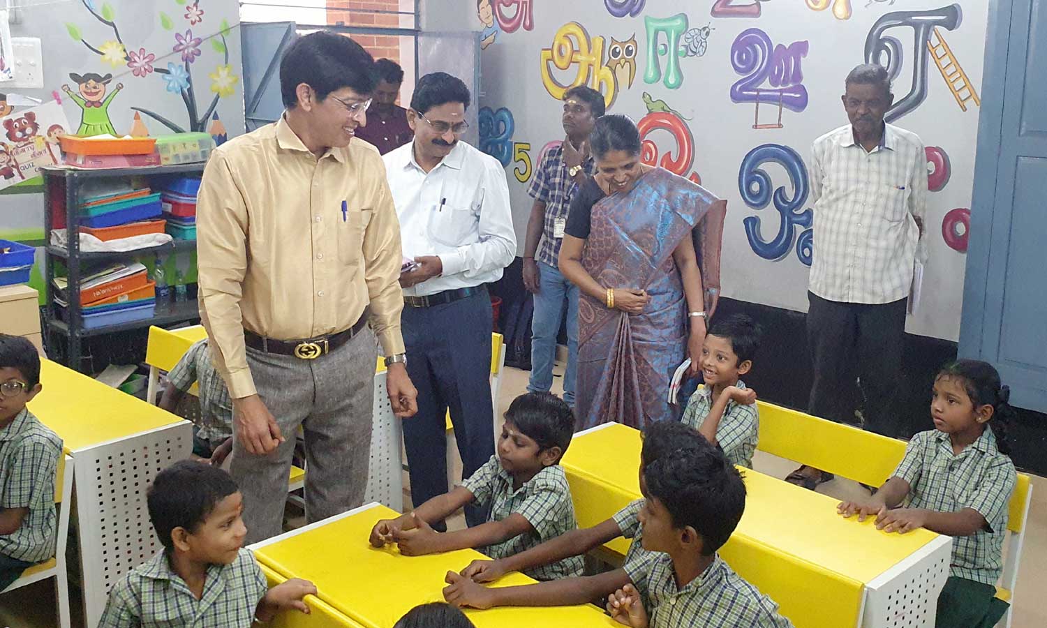 எண்ணெய் பாதித்த வீடுகளுக்கு கூடுதலாக நிவாரண நிதி வழங்கப்படும்: மாநகராட்சி கமிஷனர் தகவல்