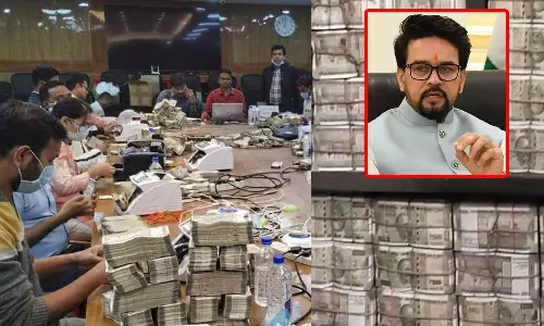 நாங்கள் 400 இலக்கை யோசித்துக் கொண்டிருக்கும்போது... காங்கிரஸை கிண்டல் செய்த அனுராக் தாகூர்