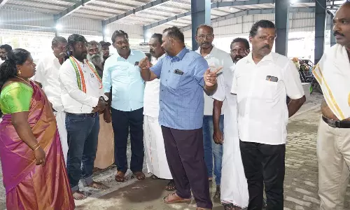 சுசீந்திரம் கோவிலில் ஆய்வு செய்த விஜய் வசந்த்