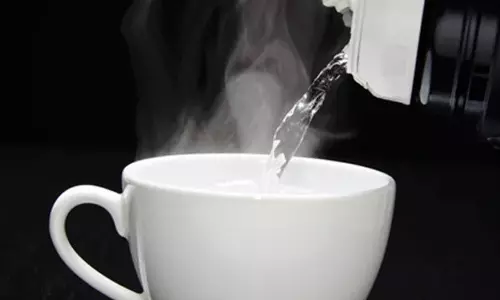 சூடாக தண்ணீர் குடிப்பது நல்லதா...?