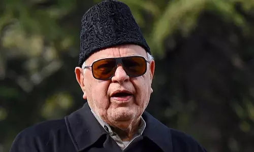 யாருக்கு தெரியும்... இன்னும் 200 ஆண்டுகளில் வரலாம்- பரூக் அப்துல்லா