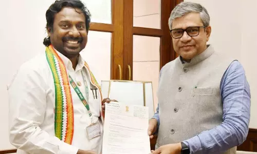 மத்திய ரெயில்வே அமைச்சருடன் விஜய் வசந்த் எம்.பி சந்திப்பு